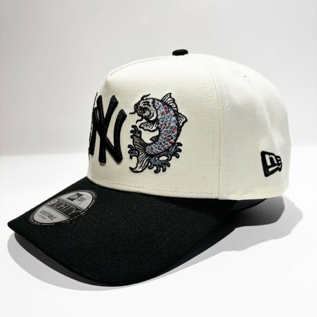 USA買付　 9FORTY A-FRAME NY TWIN KOI WORLD SERIES 1999 CHROME TWO TONE SNAP BACK CAP　NE-84
