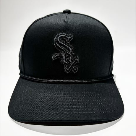 USA買付  CHICAGO WHITE SOX FANATICS UNDERTONE A-FRAME ADJUSTABLE CAP – BLACK　 US-19