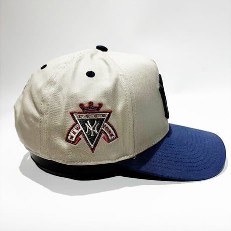 USA買付  NEW YORK YANKEES FANATICS COOPERSTOWN COLLECTION SNAPBACK CAP – BEIGE / NAVY　 US-18
