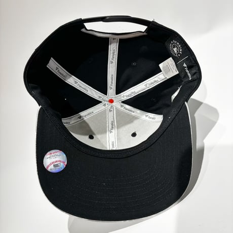 USA買付 Chicago White Sox Fanatics Smoke Dye Snapback Cap – Gray / Black  US-26