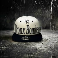 USA買付　NEW ERA 9FIFTY New York Yankees Bronx Bombers Off White / Navy　 NE-131