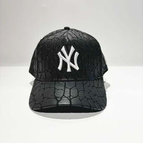 USA買付 NEW ERA 9FORTY A-FRAME New York Yankees Crocodile Pattern Black CAP　NE-91