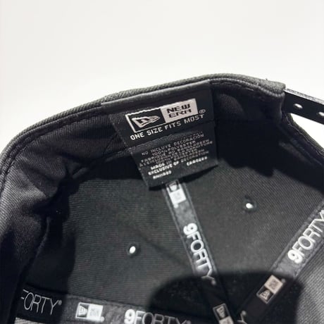 USA買付  Chicago White Sox  Gothic Wordmark Patch 9FORTY A-Frame  – Black NE-62