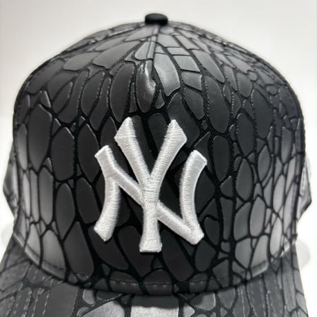 USA買付 NEW ERA 9FORTY A-FRAME New York Yankees Crocodile Pattern Black CAP　NE-91
