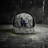 USA買付 Los Angeles Dodgers Fanatics Smoke Dye Snapback Cap – Gray / Black　 US-25