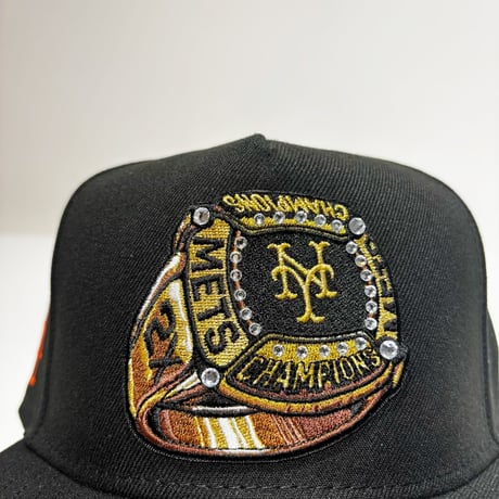 USA買付 NEW ERA 9FIFTY A-FRAME NEW YORK METS CHAMPIONS RING RHINESTONE SNAPBACK CAP BLACK　 NE-98