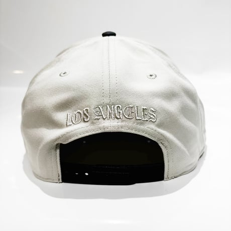 USA買付  Fanatics Los Angeles Dodgers Two-Tone Snapback Cap IVORY × CHARCOAL GRAY　 US-11