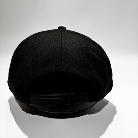 USA買付 Los Angeles Dodgers  Black Gold Skull Edition 9FORTY A-Frame  – Black NE-60