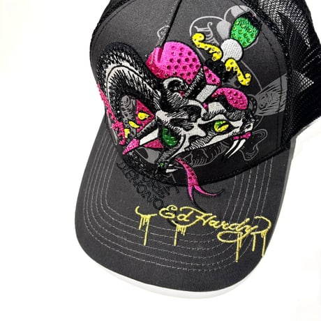 USA買付 ED HARDY SKULLS & SNAKE RHINESTONE TRUCKER MESH CAP BLACK US-41