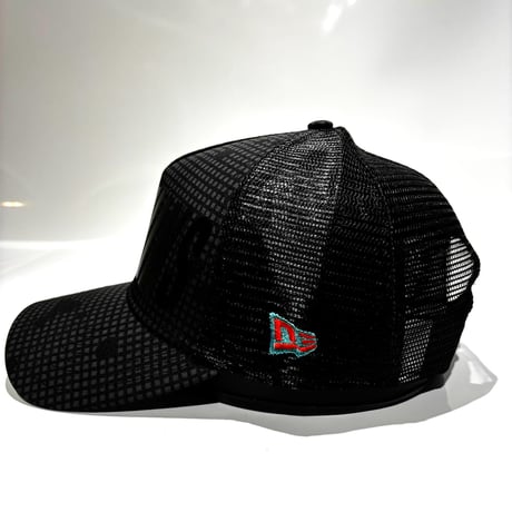 USA買付　NEW ERA 9FORTY A-Frame Trucker Miami Dolphins Grid Mesh Cap BLACK　 NE-51