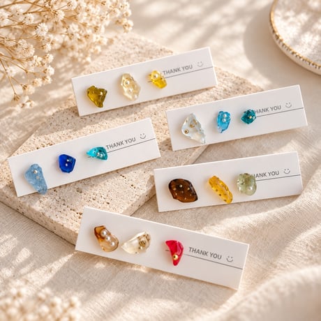 ハンドメイドピアス | STORES