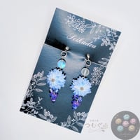 菊の花のイヤリング