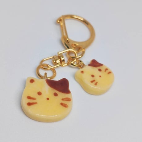 ツヤツヤクッキー親子猫のキーホルダー