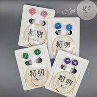 小花のイヤリング