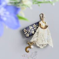 インド刺繡とレースのミニチャーム（ネイビー）