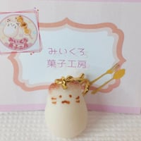 もちにゃストラップ