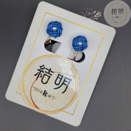 小花のイヤリング