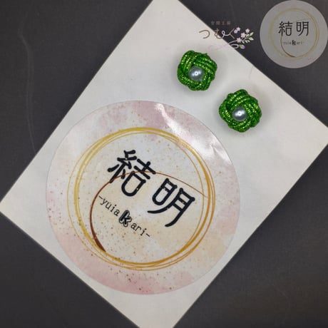 小花のピアス