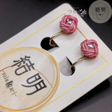 小花のイヤリング