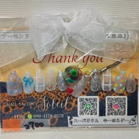 ネイルチップ　アーモンドmediumホワイト　Msize