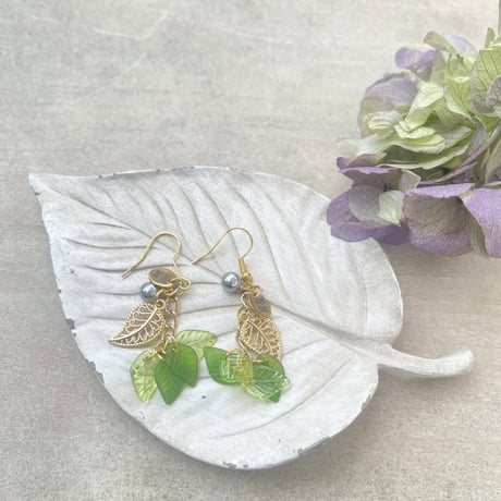 リーフビーズアクセサリー