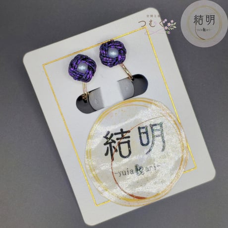 小花のイヤリング