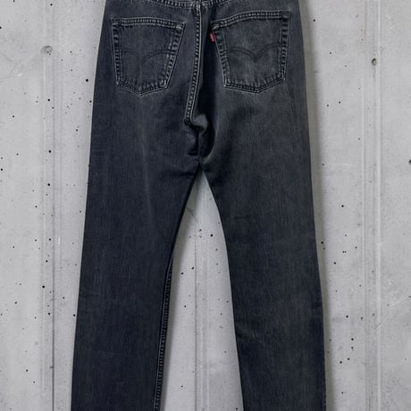 90s USA製 Levi’s 501 ブラックデニム W32 L32（実寸W30相当）ボタン裏553