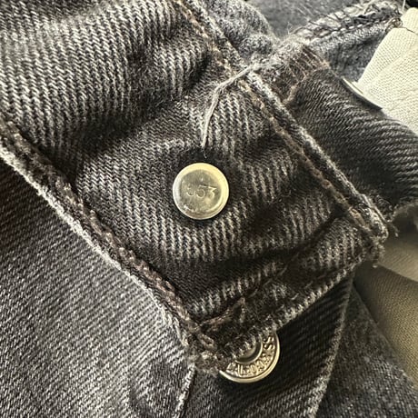 90s USA製 Levi’s 501 ブラックデニム W32 L32（実寸W30相当）ボタン裏553