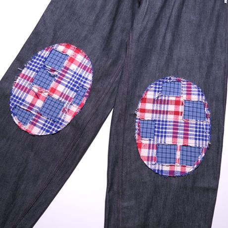 THIS UNIFORM APPLIQUE PATCH JEANS INDIGO