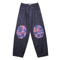 THIS UNIFORM APPLIQUE PATCH JEANS INDIGO