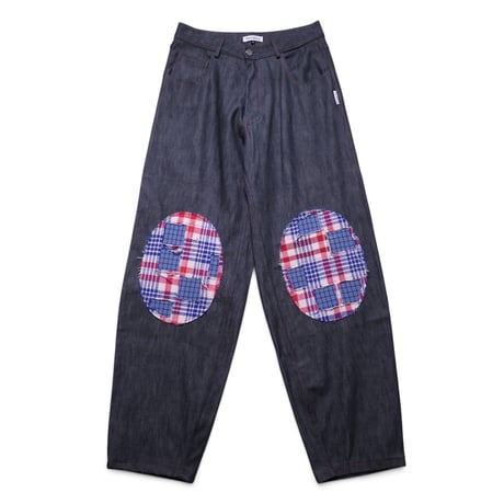 THIS UNIFORM APPLIQUE PATCH JEANS INDIGO