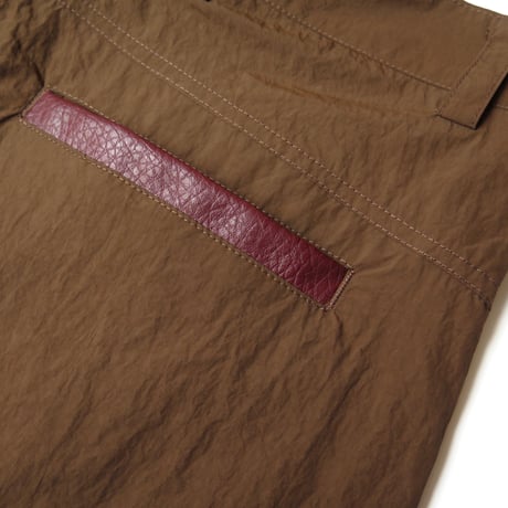 ATTEST NYLON SLACKS SHORTS BROWN