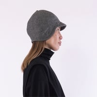 TSUYUMI Helmet shaped cap　〈ヘルメット・シェイプ・キャップ〉