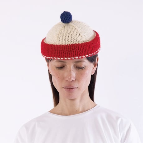 TSUYUMI Hand-knitted pom-pom beanie 〈手編み ポンポン・ビーニー〉