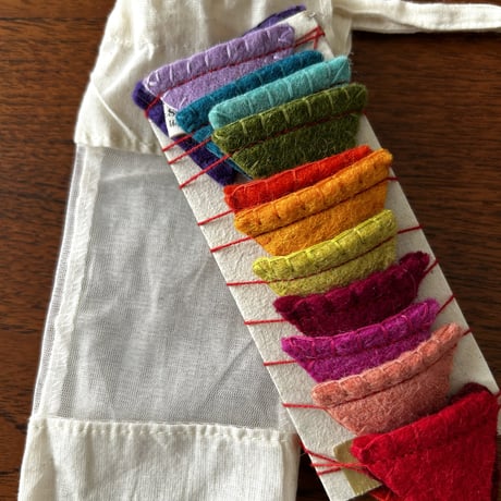 Gry & Sif グライ アンド シフ　Colorful Flag Garland