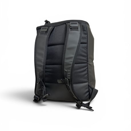 D_b_™︎ / Roamer Duffel 40L