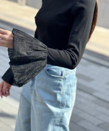 チュールフレアスリーブ プルオーバー（BLACK）
