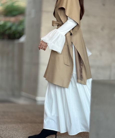 チュールフレアスリーブ プルオーバー（WHITE）