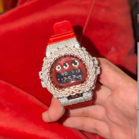 VVS ICED OUT CUSTOM G-SHOCK