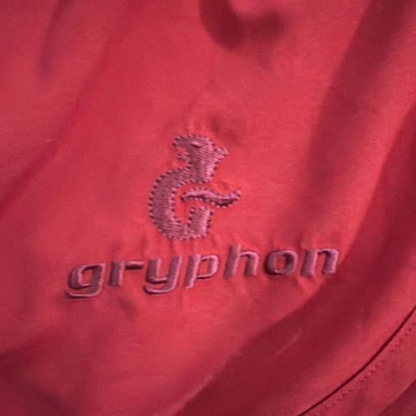 Gryphon レディース ホッケースコート レッド 17番
