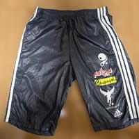 adidas ハーフパンツ グレー