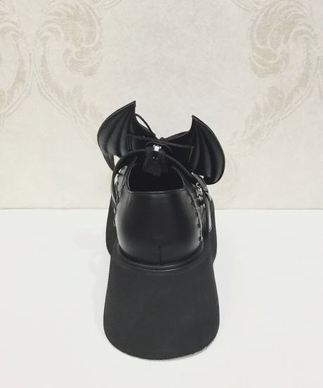 ATELIER-PIERROT／ “Nocturnal Grave” Batwing Mended Shoes (ブラック）S～XLの4サイズ