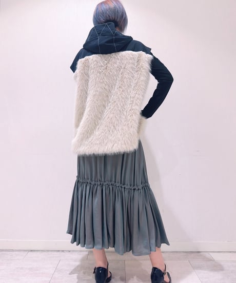 4298 SHIZUKA KOMURO スカート[665-210022] 52/40