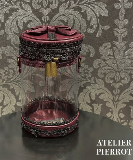ATELIER-PIERROT／ “Throne” Doll Pouch（ボルドー）