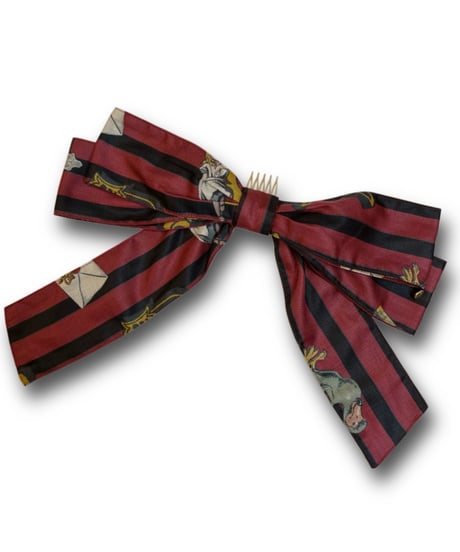 Perla nell' ostrica　2026P-AC  Alice in Wonder Glyph 2Way ribbon（Red）