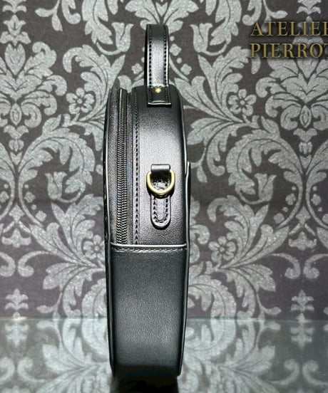 ATELIER-PIERROT／“Aeon” Clock Shoulder Bag（ブラック）