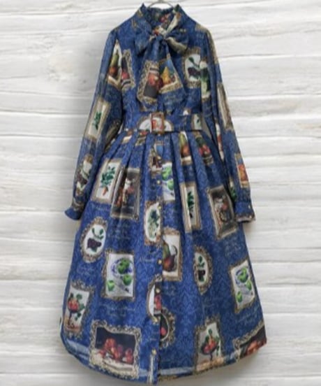 Perla nell' ostrica/ペルラネルオストリカ　Fruit Still Life Art Museum one-piece dress（Blue）L size