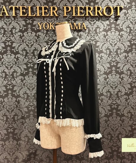 Vallee lys/ヴァレリス／Dreams Ladder Lace Long Sleeved Blouse （ブラック×ホワイト）