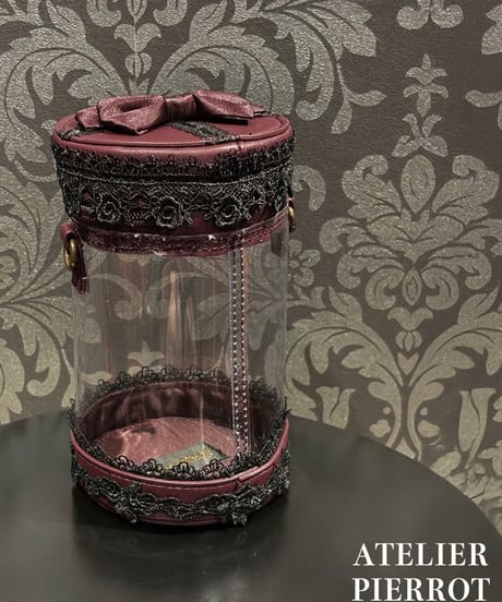 ATELIER-PIERROT／ “Throne” Doll Pouch（ボルドー）