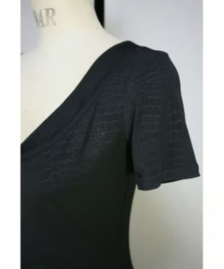 PRESENCE！/プレゼンス　261A134C　アシメトリー半袖Tシャツ